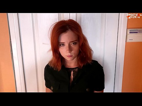 ❤️ Apsargs sodīja skaistu sievieti par zādzību veikalā - sperma mutē ️ Porno fb pie mums ☑